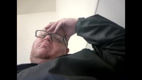 The hopeless romantic online show from January 15, 3:22 am