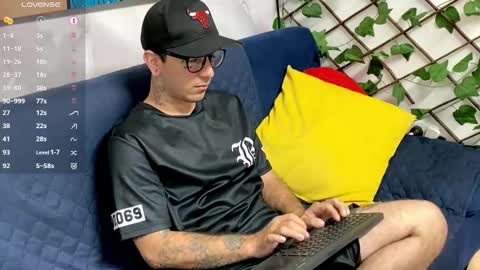 crees_master online show from February 28, 2:49 pm