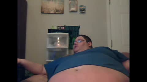 Snapshot of crimsonducki chatting on October 13, 1:00 am crimsonducki online show from October 13, 1:00 am