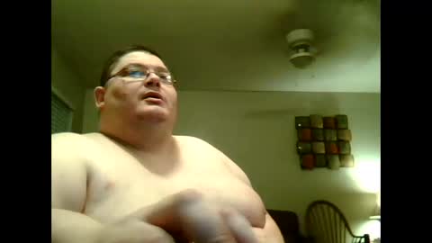 Snapshot of crimsonducki chatting on October 9, 9:03 am crimsonducki online show from October 9, 9:03 am