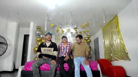 crismens online show from February 7, 3:24 am