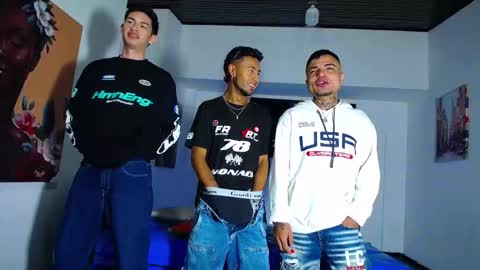 crismens online show from October 12, 6:57 pm