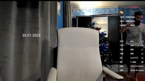 Criss online show from January 3, 8:01 pm