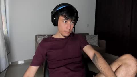 Cristian  online show from October 13, 9:10 pm