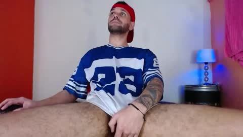 cristianhot125 online show from March 23, 11:10 pm