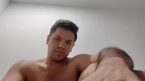 Snapshot of cristopher3042 chatting on October 24, 12:45 am cristopher3042 online show from October 24, 12:45 am