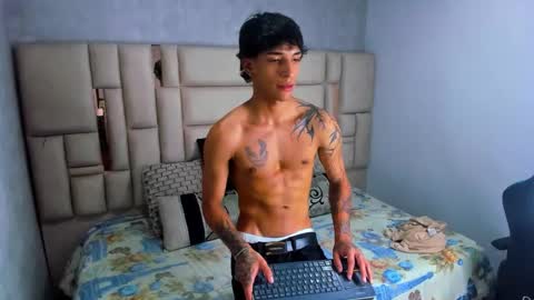 Croy online show from March 12, 11:56 pm