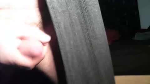 cum4me2i812 online show from March 27, 9:05 pm