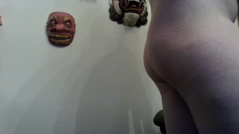 Snapshot of cum_gun_19 chatting on February 5, 8:43 am cum gun online show from February 5, 8:43 am