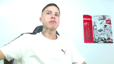 cumandres online show from April 1, 3:09 pm