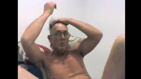 Snapshot of cumliveinoz chatting on October 21, 7:39 pm cumliveinoz online show from October 21, 7:39 pm