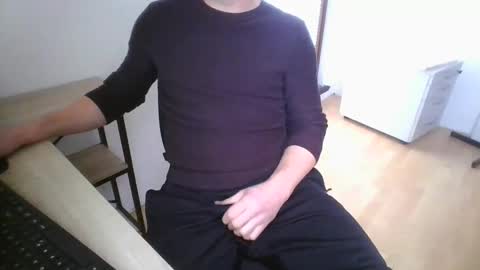 cumrocco online show from December 16, 10:50 am