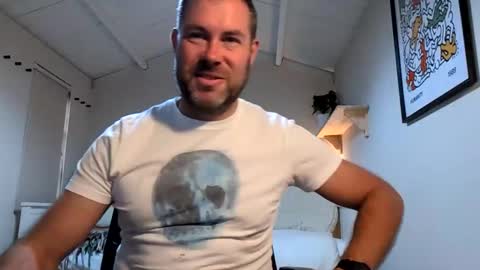 Adam online show from October 16, 8:33 am