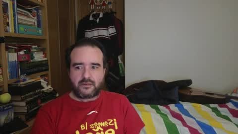 curiosillo1983 online show from April 2, 4:04 pm