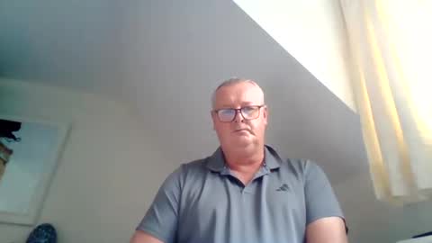 curiousax77 online show from June 17, 12:07 pm