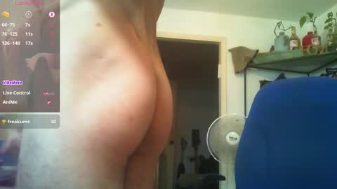 Snapshot of curiousgenie chatting on September 12, 2:28 pm curiousgenie online show from September 12, 2:28 pm