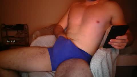 Snapshot of curiousharryxx chatting on December 18, 10:57 pm BritishHarry online show from December 18, 10:57 pm