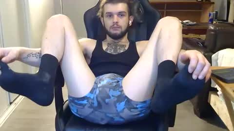 curiouss25 online show from February 26, 8:26 am