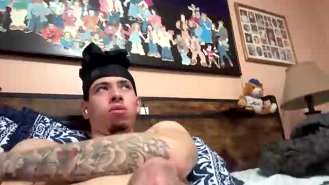 curlynmixed online show from February 25, 1:28 am