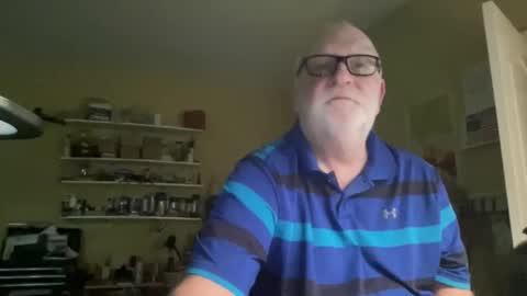 Snapshot of curo69 chatting on December 17, 6:53 pm ALAN online show from December 17, 6:53 pm