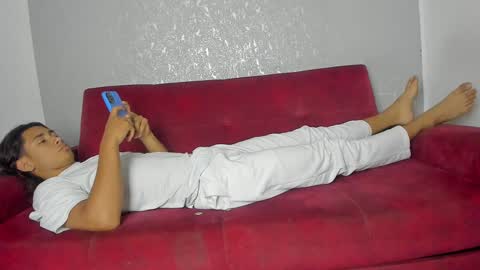 Snapshot of cute_boys18 chatting on September 30, 8:01 pm ARTURO-18  MATIAS-18  NIKOLAY-19  HADES-18  GABO-19 online show from September 30, 8:01 pm