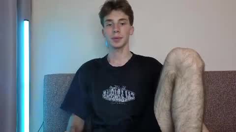Im Brian online show from July 1, 3:13 pm