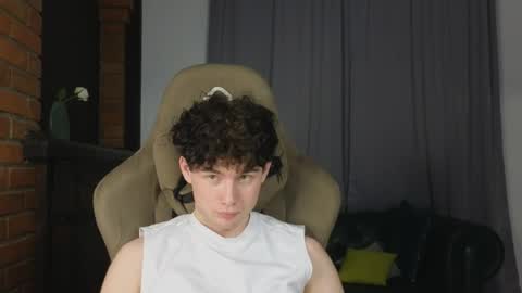 Mike online show from April 25, 5:32 pm