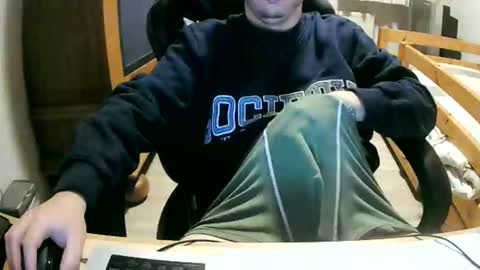 Cuteboy090 online show from April 14, 10:31 pm