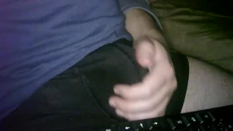 Snapshot of cuteman88 chatting on October 13, 9:21 pm Cuteman online show from October 13, 9:21 pm