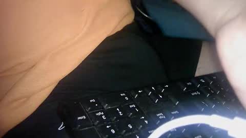 Snapshot of cuteman88 chatting on October 31, 9:18 pm Cuteman online show from October 31, 9:18 pm