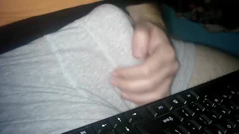 Snapshot of cuteman88 chatting on October 5, 8:13 pm Cuteman online show from October 5, 8:13 pm