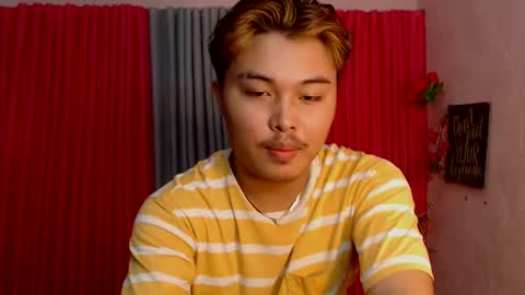 cutiepiejhon online show from February 23, 1:27 pm