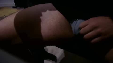 cuttop2373844 online show from November 17, 8:23 pm