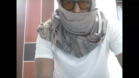 da814273 online show from March 30, 12:00 am