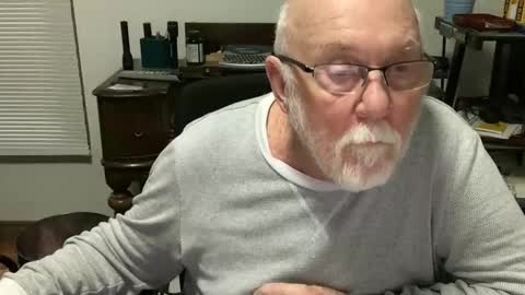 Snapshot of dack47 chatting on March 5, 8:23 pm dack47 online show from March 5, 8:23 pm