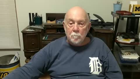 Snapshot of dack47 chatting on February 1, 3:39 pm dack47 online show from February 1, 3:39 pm