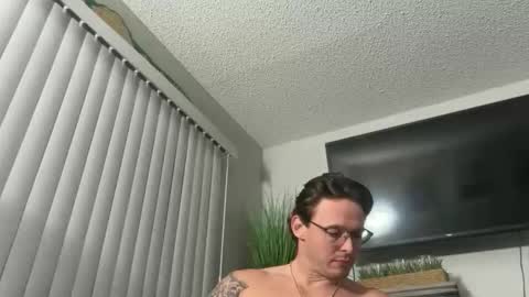 Daddy online show from April 19, 10:15 am