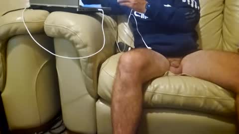 daddy33383 online show from September 20, 9:37 pm