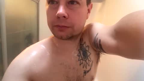 DaddyCam33 online show from March 2, 2:15 pm