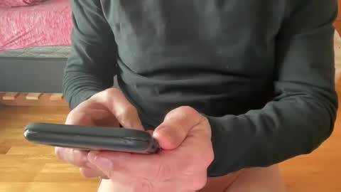 Snapshot of daddys___home chatting on January 30, 5:39 pm daddys___home online show from January 30, 5:39 pm