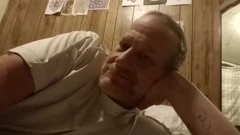 dadpervmind online show from February 26, 7:54 am