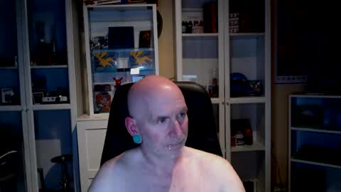 dadyscam online show from August 8, 6:59 pm
