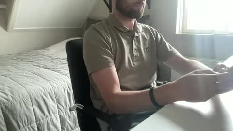dailybully online show from July 20, 9:15 am
