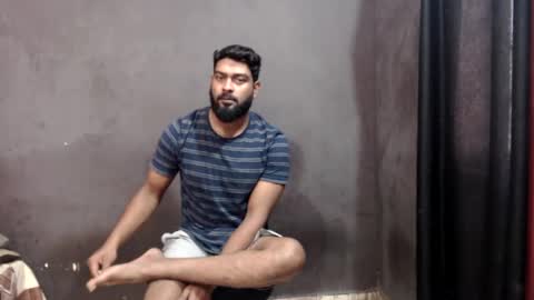 indian guys online show from December 16, 4:23 am