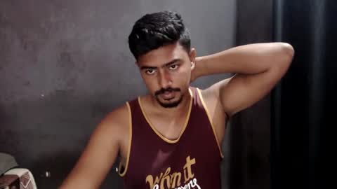 indian guys online show from December 6, 1:11 pm