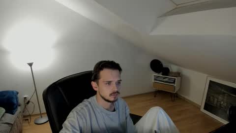 Daimon  online show from October 21, 10:12 pm