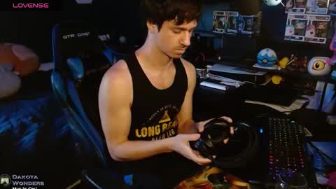 Dakota Wonders online show from February 26, 11:39 pm