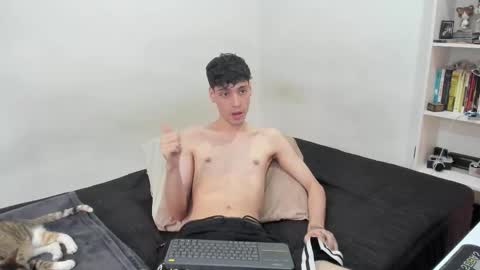 Damian online show from March 12, 8:05 pm