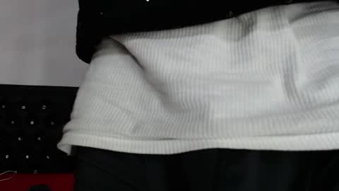 damian_hart_24cm online show from May 17, 12:23 pm