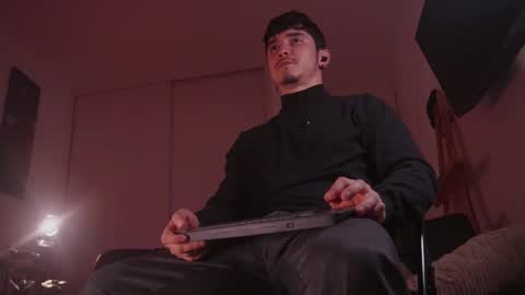 insta damn8   --------  online show from December 19, 11:34 pm